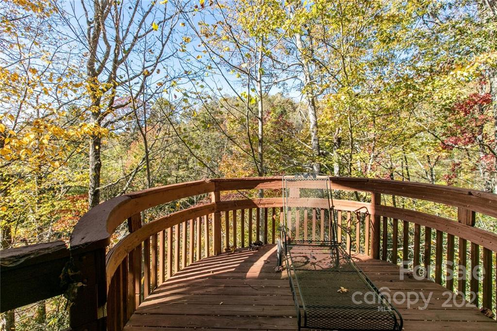 4470 Cove Loop Road Hendersonville, NC 28739 - Photo 30 of 46 Gallery Image 30