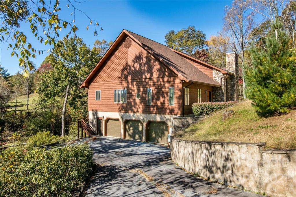 4470 Cove Loop Road Hendersonville, NC 28739 - Photo 38 of 46 Gallery Image 38