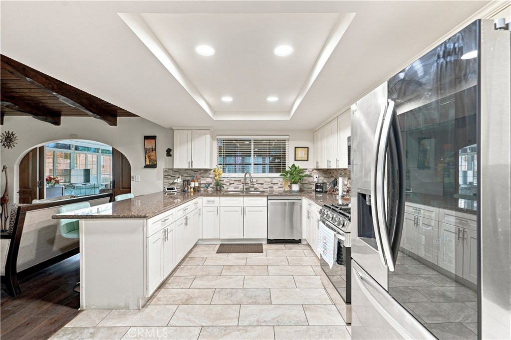 5976 Robinson Avenue Riverside, CA 92503 - Photo 12 of 62 Gallery Image 12