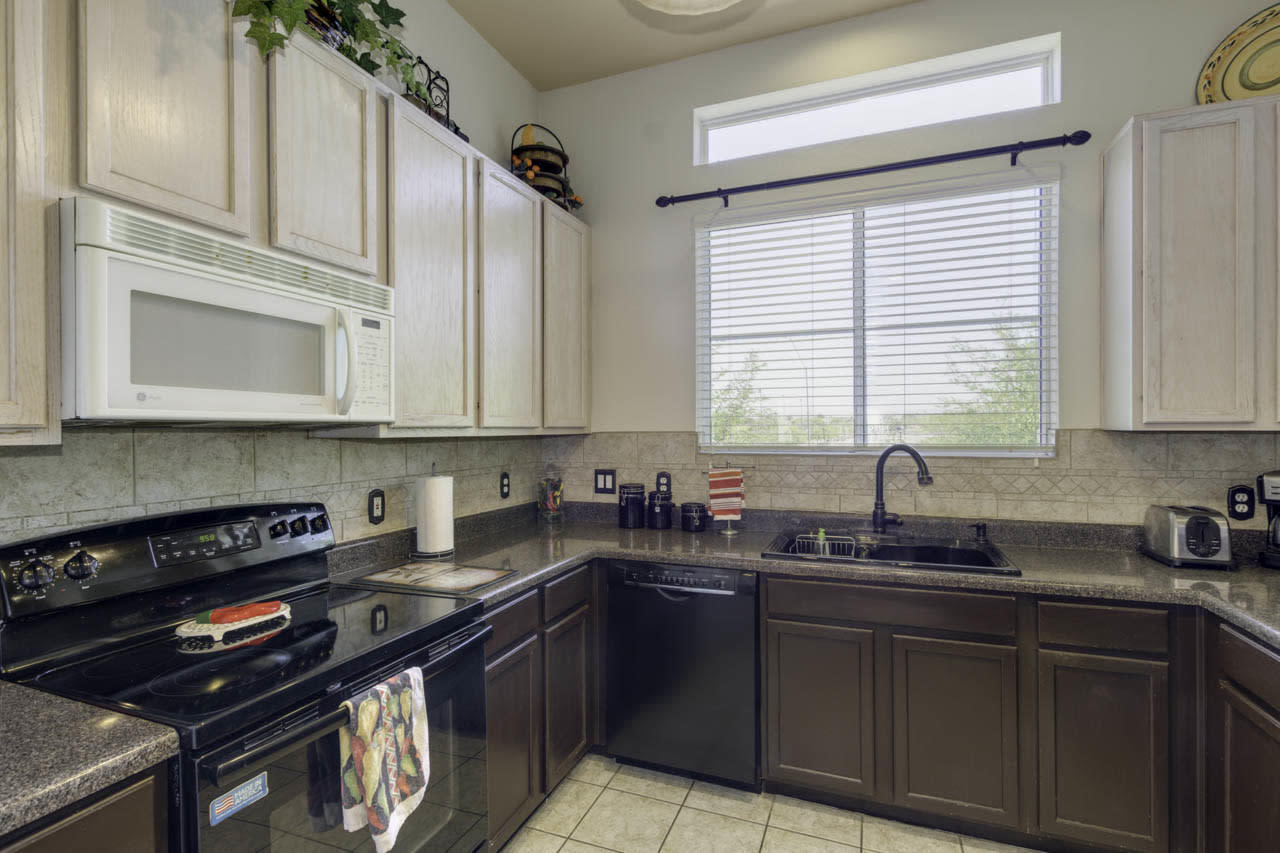 8245 East Bell Road, Unit 249 Scottsdale, AZ 85260 - Photo 14 of 26 Listing_757350_Photo_14