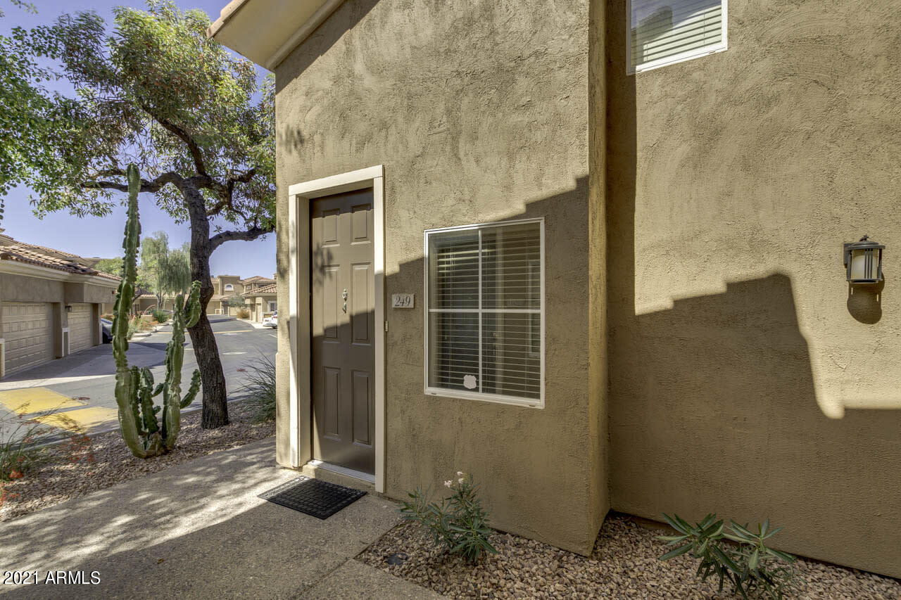 8245 East Bell Road, Unit 249 Scottsdale, AZ 85260 - Photo 5 of 26 Listing_757350_Photo_5