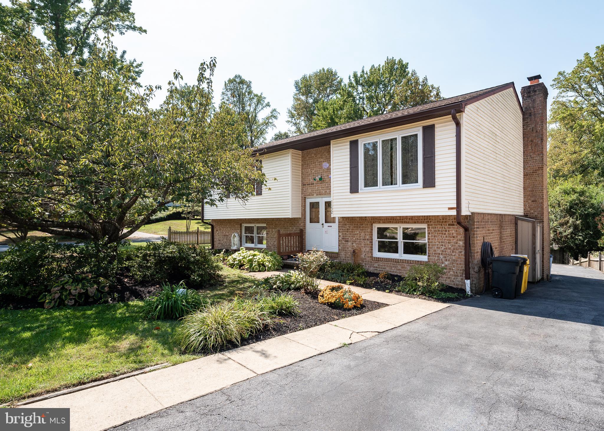 1152 Hampton Road Annapolis, MD 21409 - Photo 1 of 38 Exterior Front