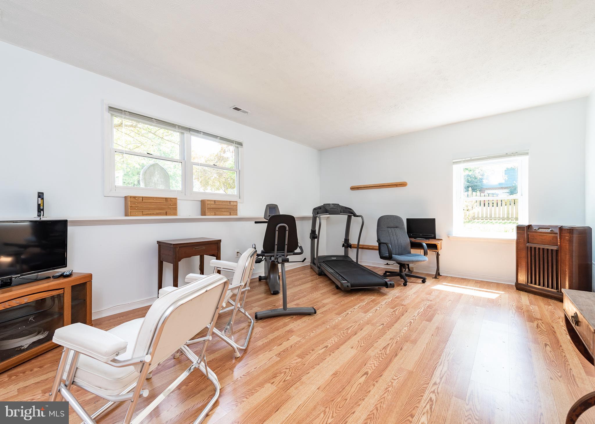 1152 Hampton Road Annapolis, MD 21409 - Photo 25 of 38 Lower Level / Bonus Room