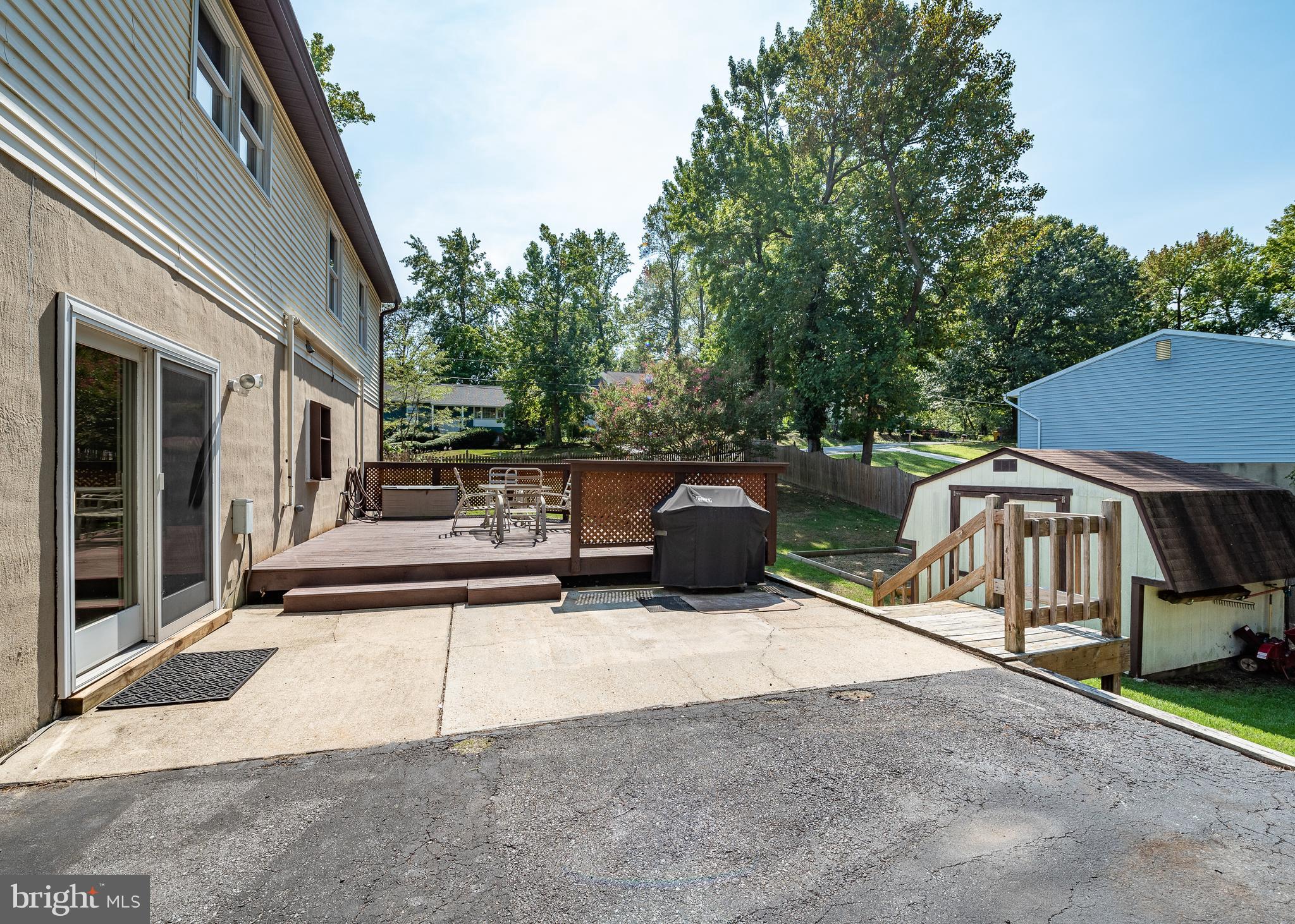 1152 Hampton Road Annapolis, MD 21409 - Photo 28 of 38 Rear Deck / Patio