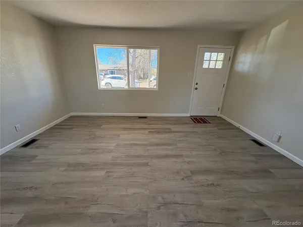 $1,595 | 111 Easy Street, Colorado Springs, CO 80911