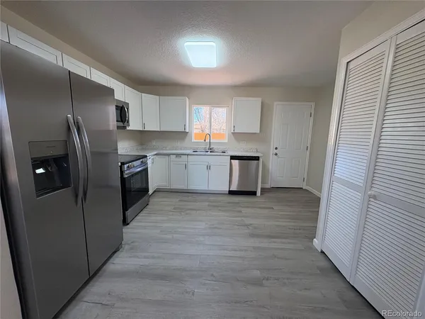 $1,595 | 111 Easy Street, Colorado Springs, CO 80911