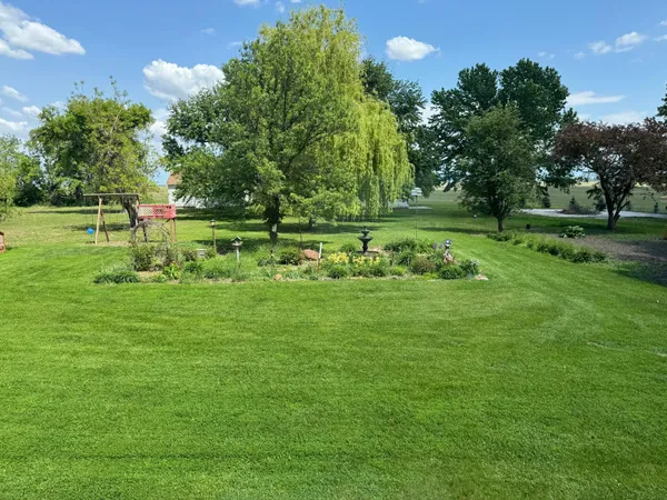 $314,900 | 33198 540th Avenue, Alberta, MN 56207