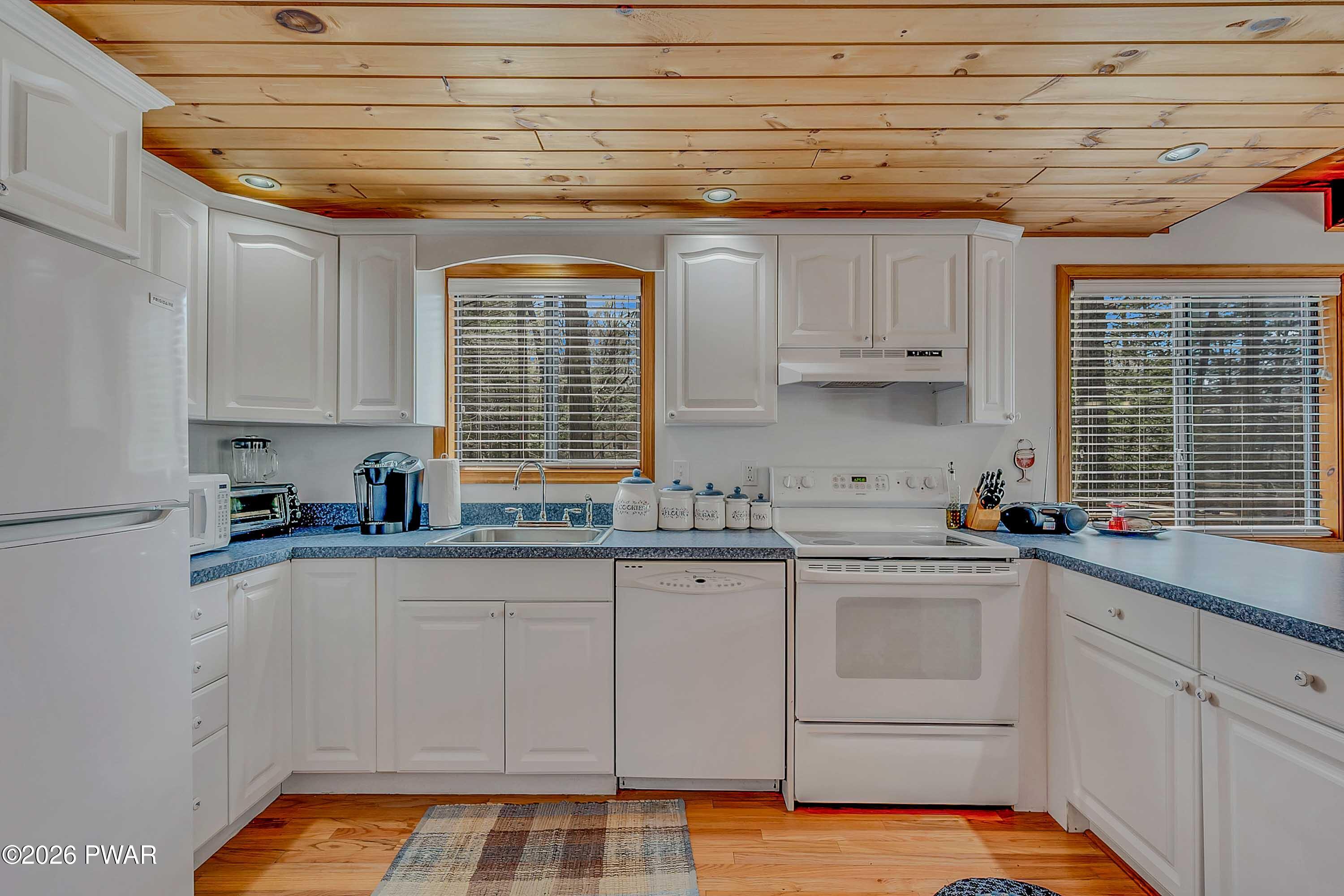 536 Northgate Road Lake Ariel, PA 18436 - Photo 8 of 26 Kitchen