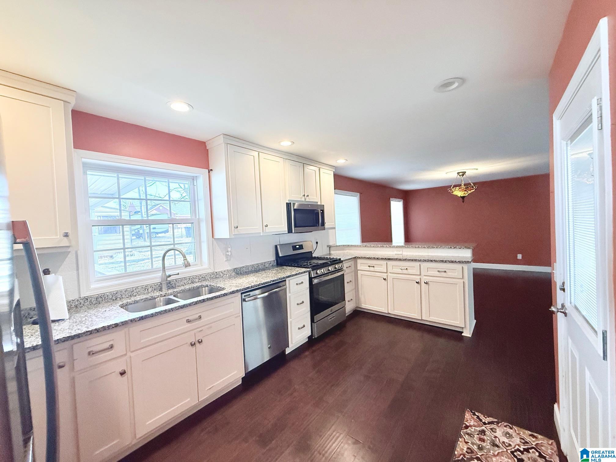 406 Riddle Avenue Piedmont, AL 36272 - Photo 14 of 51