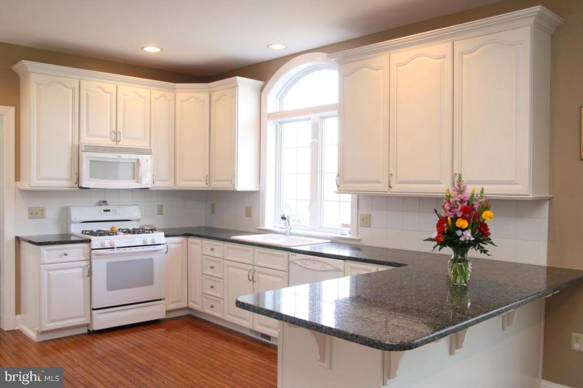 24 Apple Drive Lititz, PA 17543 - Photo 8 of 14