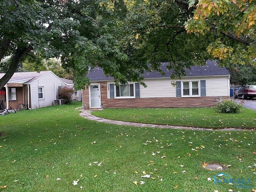 28695 Georgia Road Perrysburg, OH 43551 - Photo 1 of 12 Gallery Image 1