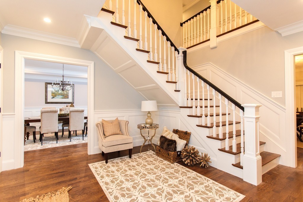 11 Sagamore Road Wellesley, MA 02481 - Photo 2 of 30