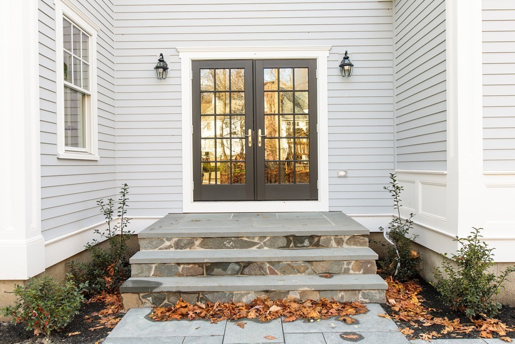 11 Sagamore Road Wellesley, MA 02481 - Photo 27 of 30