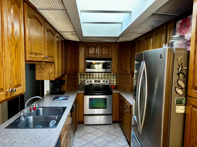 $175,000 | 1832 Seacrest Drive, Gautier, MS 39553