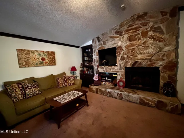 $175,000 | 1832 Seacrest Drive, Gautier, MS 39553