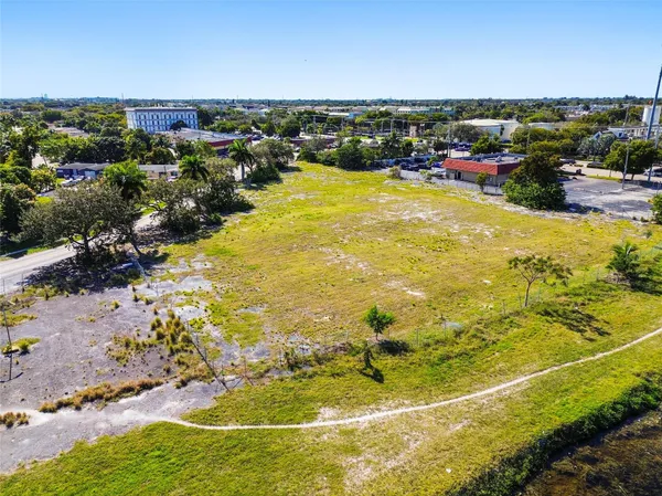 $2,850,000 | 3900 Northwest 37th Street, Lauderdale Lakes, FL 33309