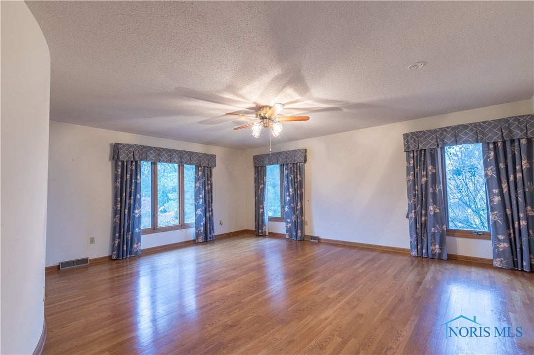 3310 Butz Road Maumee, OH 43537 - Photo 14 of 29 Gallery Image 14