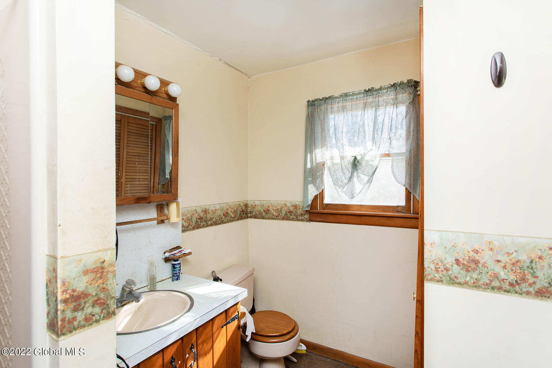 52 Baker Road Granville, NY 12832 - Photo 8 of 18 005-52BakerRdGranvilleDDT020922elc