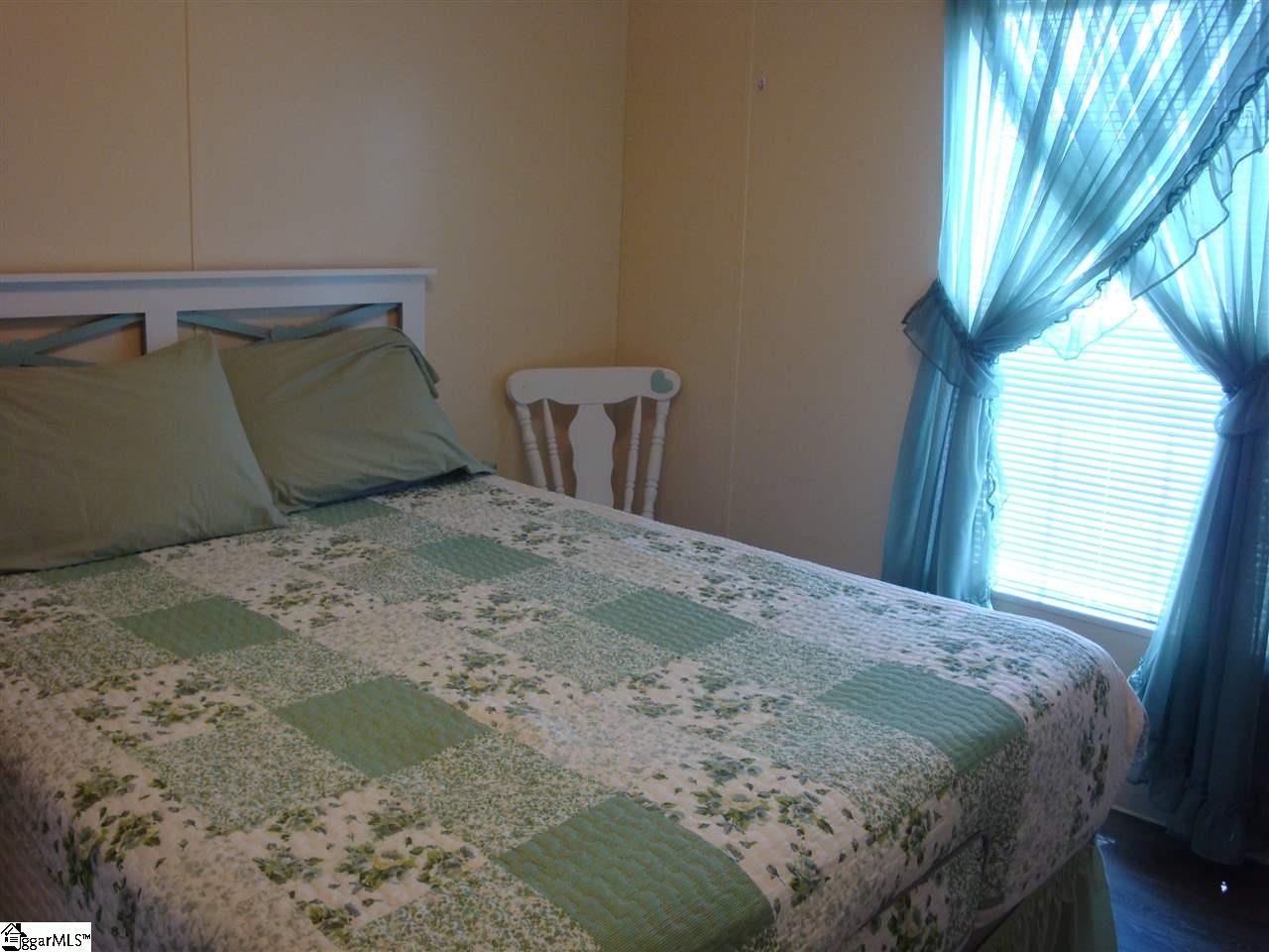 829 Amethyst Lane Inman, SC 29349 - Photo 18 of 32