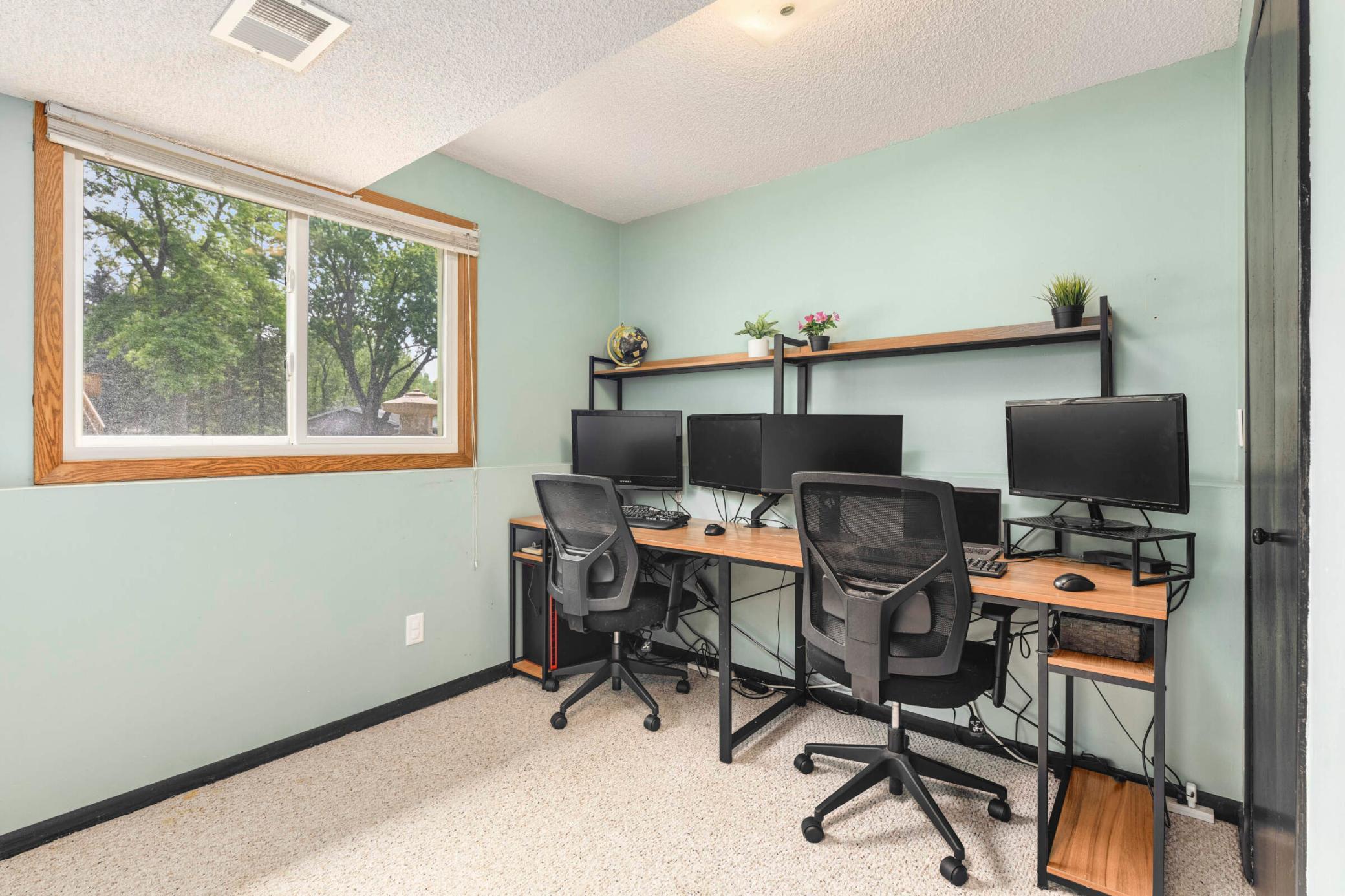 7048 Springhill Circle Eden Prairie, MN 55346 - Photo 20 of 31 Gallery Image 20