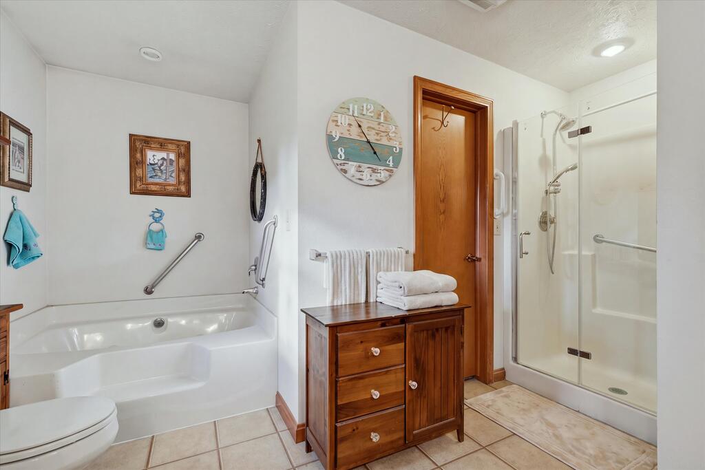 981 Hill City Road Cranberry, PA 16319 - Photo 13 of 49 Gallery Image 13