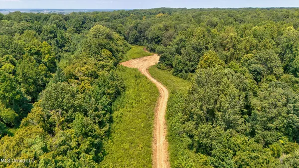 $200,000 | 4 Church Road, Walls, MS 38680