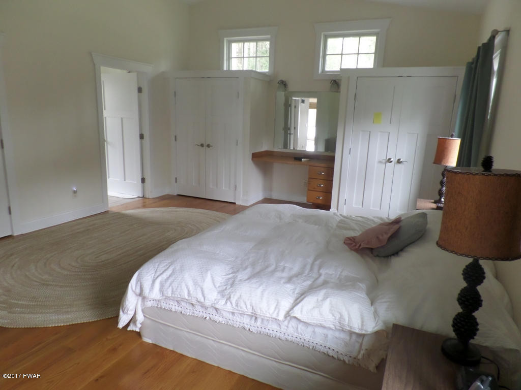 130-135 Spinnler Point Road Tafton, PA 18464 - Photo 14 of 48 Main House-Master Bedroom
