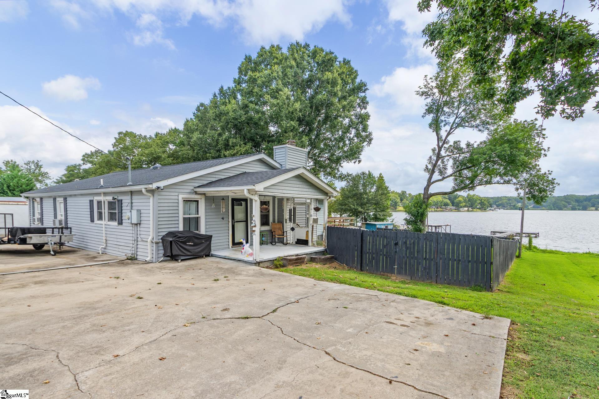 186 Relax Street Waterloo, SC 29384 - Photo 1 of 46 Gallery Image 1