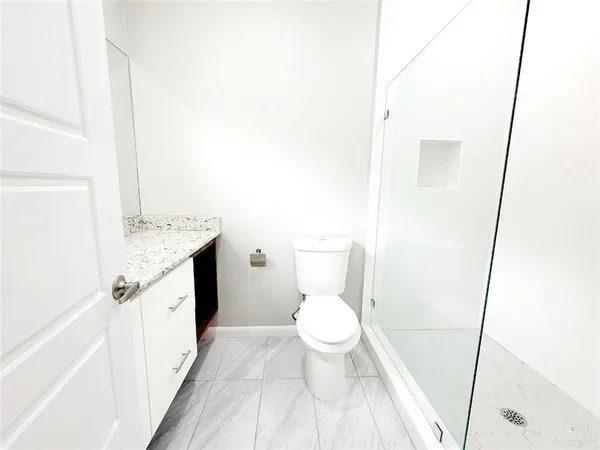 $1,100 | 3803 Las Vistas Lane, Unit 4, Weslaco, TX 78596