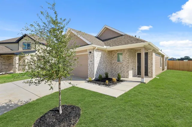 $344,990 | 7004 Trestle Street, Crowley, TX 76036