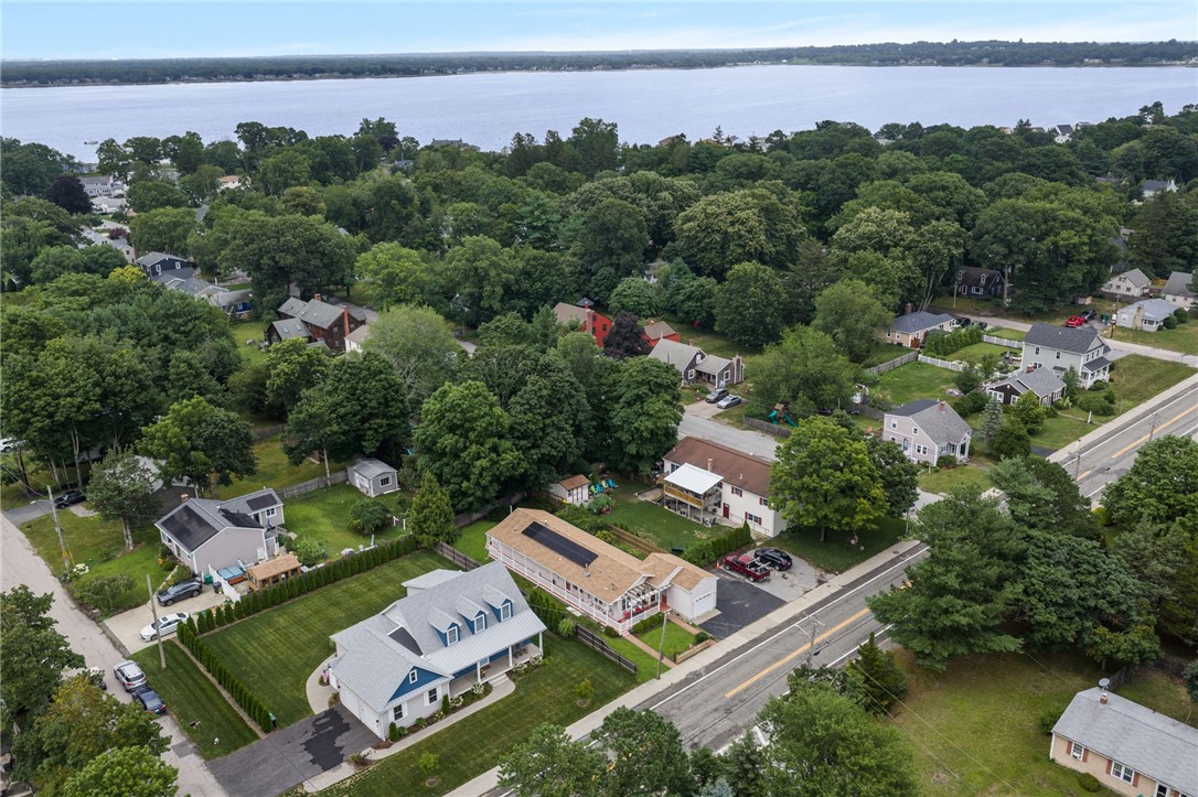297 Ives Road Warwick, RI 02818 - Photo 3 of 41