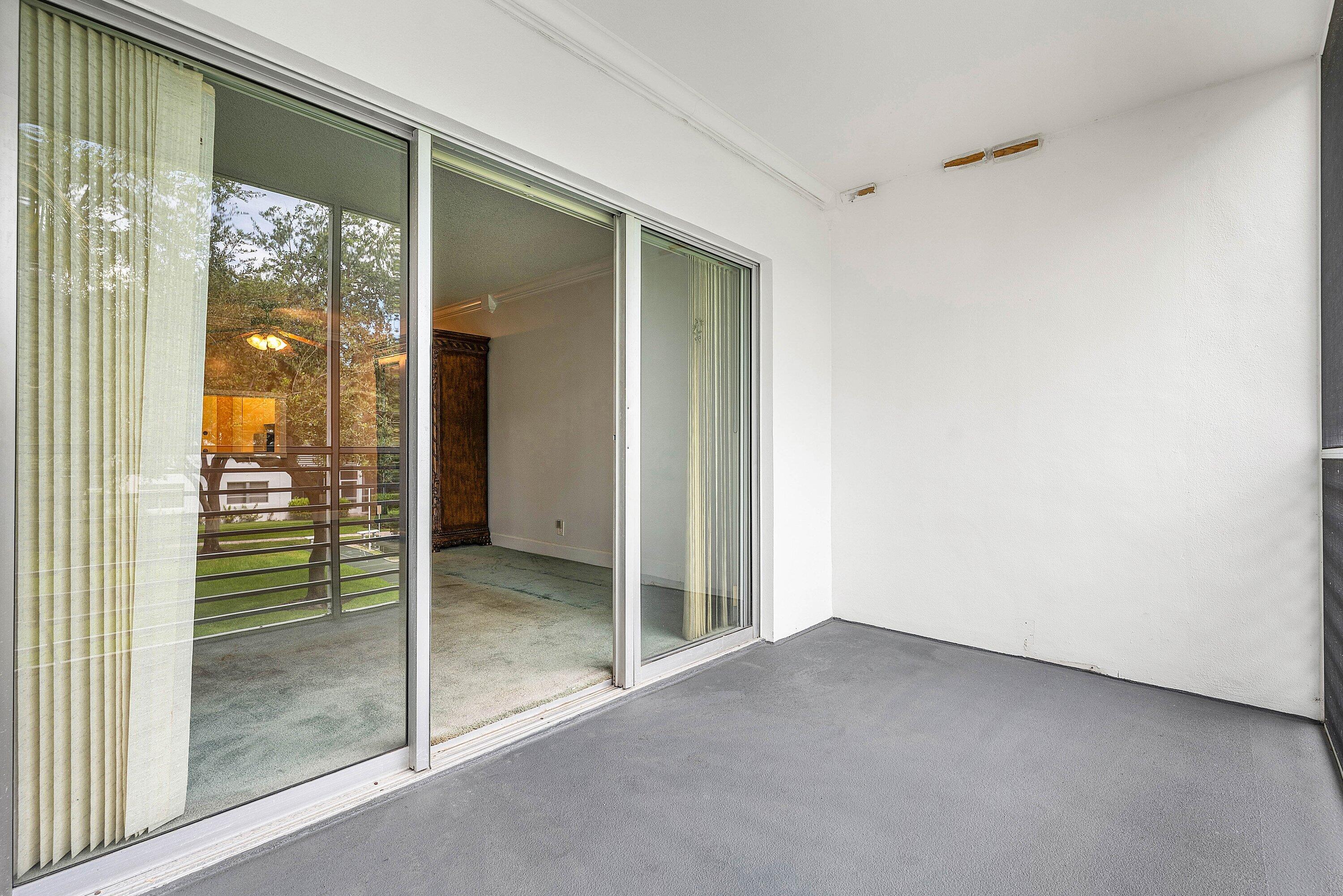 1501 South Ocean Boulevard, Unit 225 Lauderdale-by-the-Sea, FL 33062 - Photo 30 of 47 a view of an empty room and window
