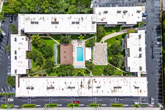 a picture of city view