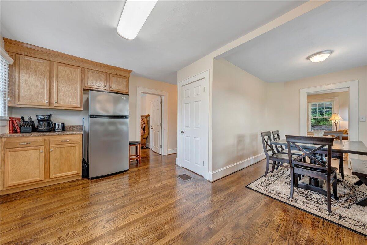 2821 McVitty Road Roanoke, VA 24018 - Photo 12 of 40 13-MIB05233