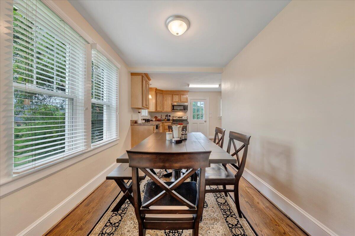 2821 McVitty Road Roanoke, VA 24018 - Photo 7 of 40 08-MIB05218