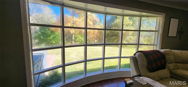 $310,000 | 5 Forest Court, Chester, IL 62233