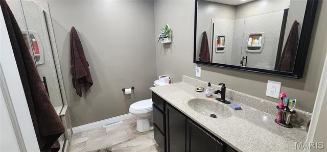 $310,000 | 5 Forest Court, Chester, IL 62233