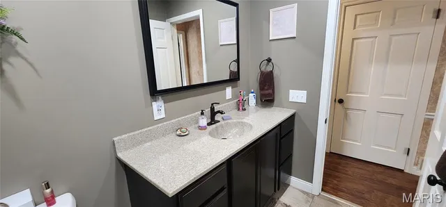 $310,000 | 5 Forest Court, Chester, IL 62233