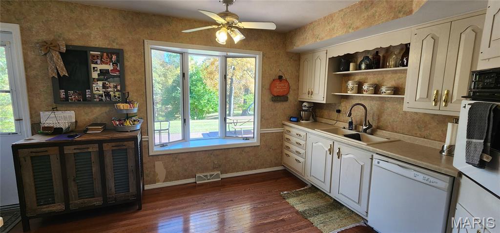 5 Forest Court Chester, IL 62233 - Photo 7 of 57