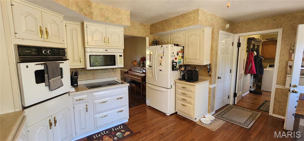 5 Forest Court Chester, IL 62233 - Photo 8 of 57