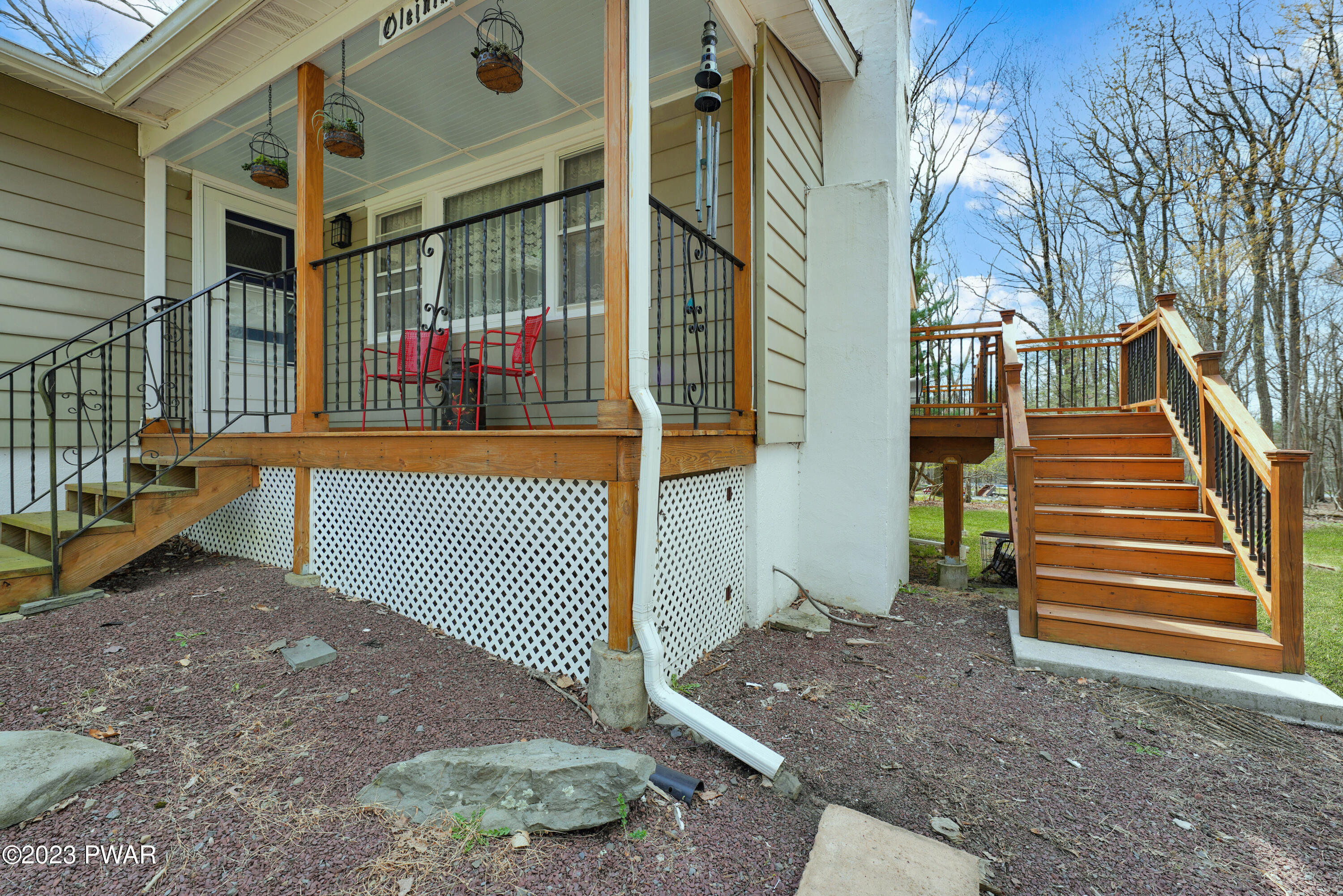139 Stonehenge Road Milford, PA 18337 - Photo 4 of 34