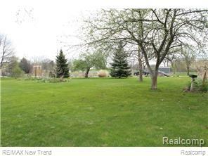 2962 Hiller Road West Bloomfield, MI 48324 - Photo 39 of 48 Large .76 Acre Lot