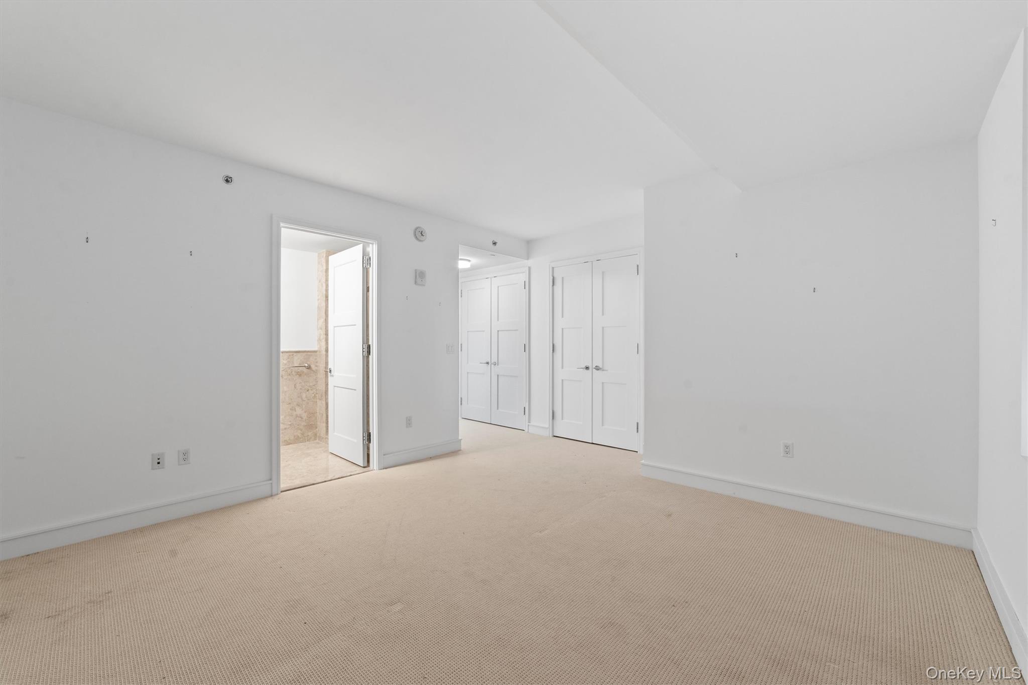 5 Renaissance Square, Unit 10G White Plains, NY 10601 - Photo 26 of 28 a view of an empty room