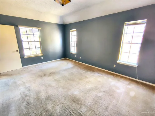 $1,500 | 3412 Martin Avenue, McAllen, TX 78504