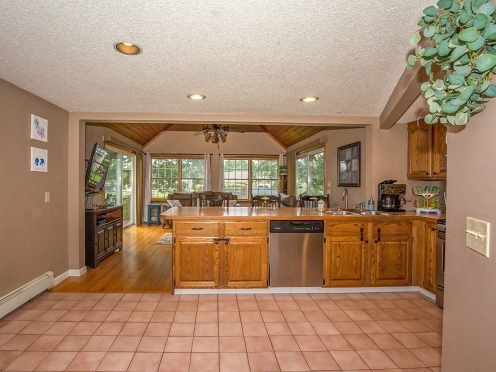 24 Birchwood Road Southwick, MA 01077 - Photo 7 of 32 Gallery Image 7