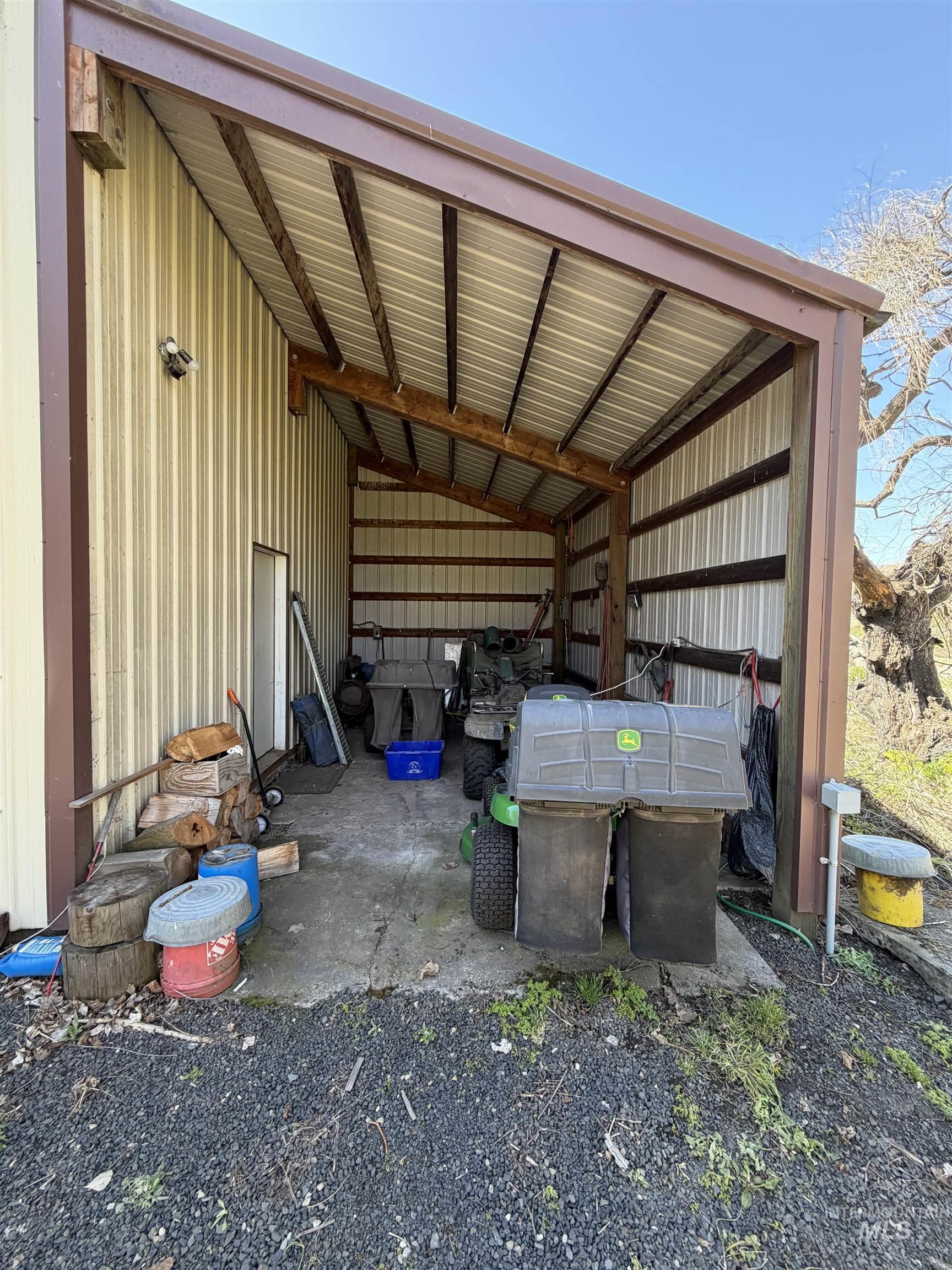 27474 North Tom Beall Road Lapwai, ID 83540 - Photo 19 of 50 View of garage