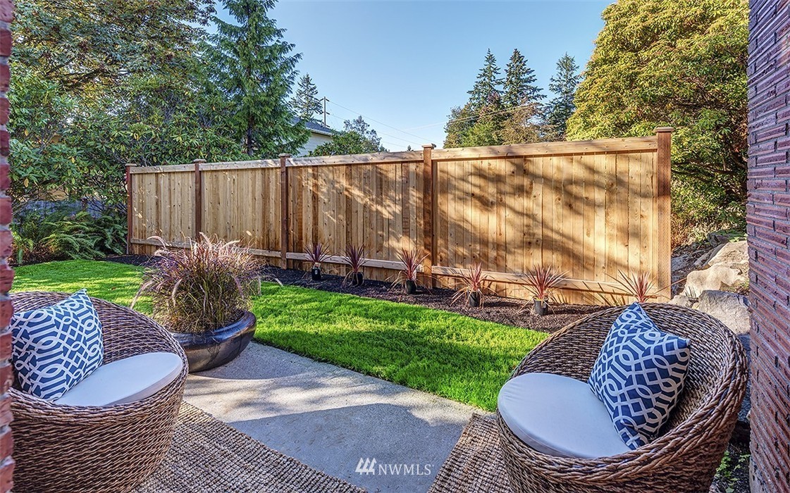 8712 196th Street Southwest Edmonds, WA 98026 - Photo 17 of 22 Gallery Image 17