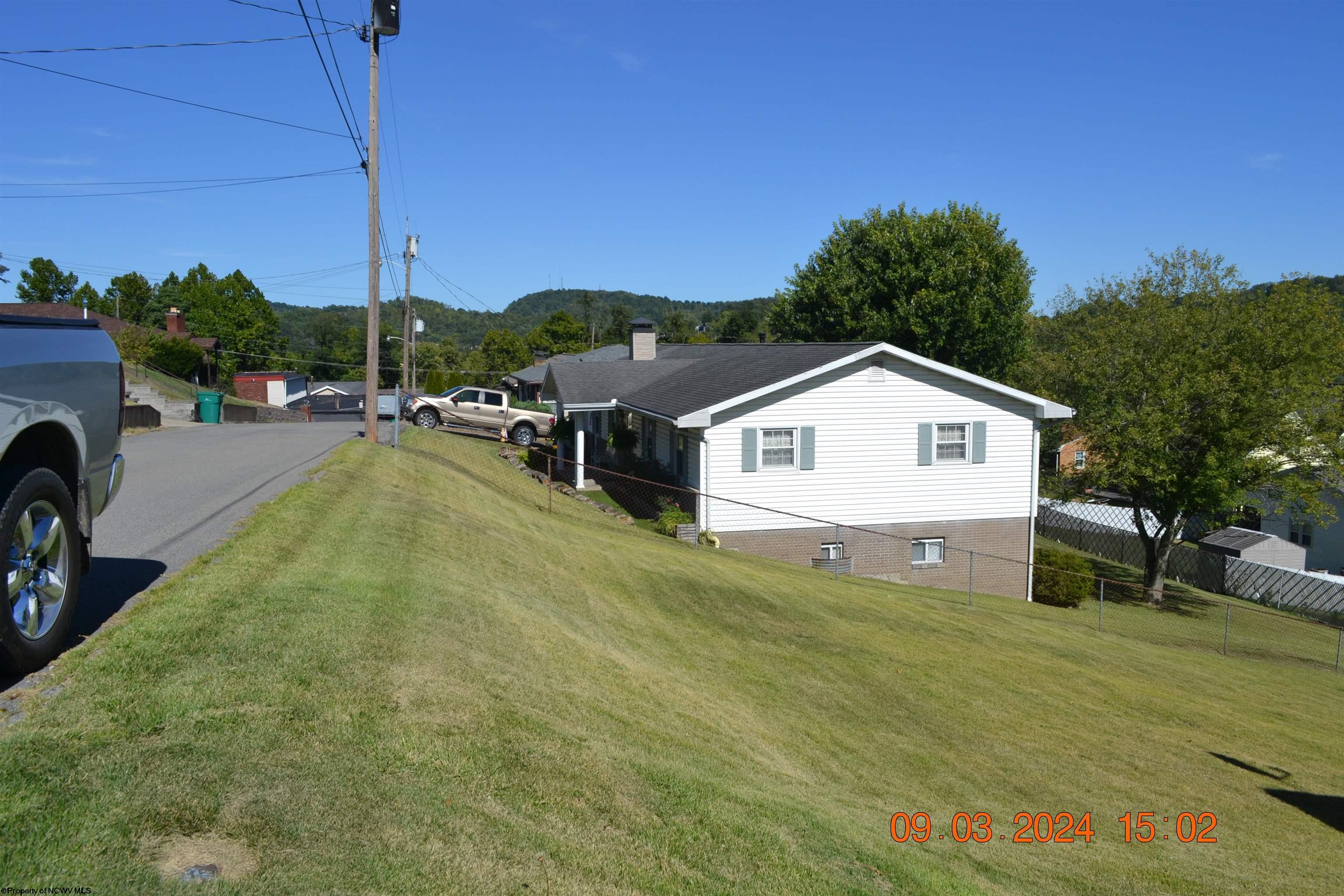 211 Reno Street Clarksburg, WV 26301 - Photo 6 of 28 Gallery Image 6