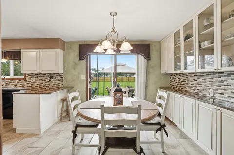 $435,000 | 12042 West 103rd Court, St. John, IN 46373