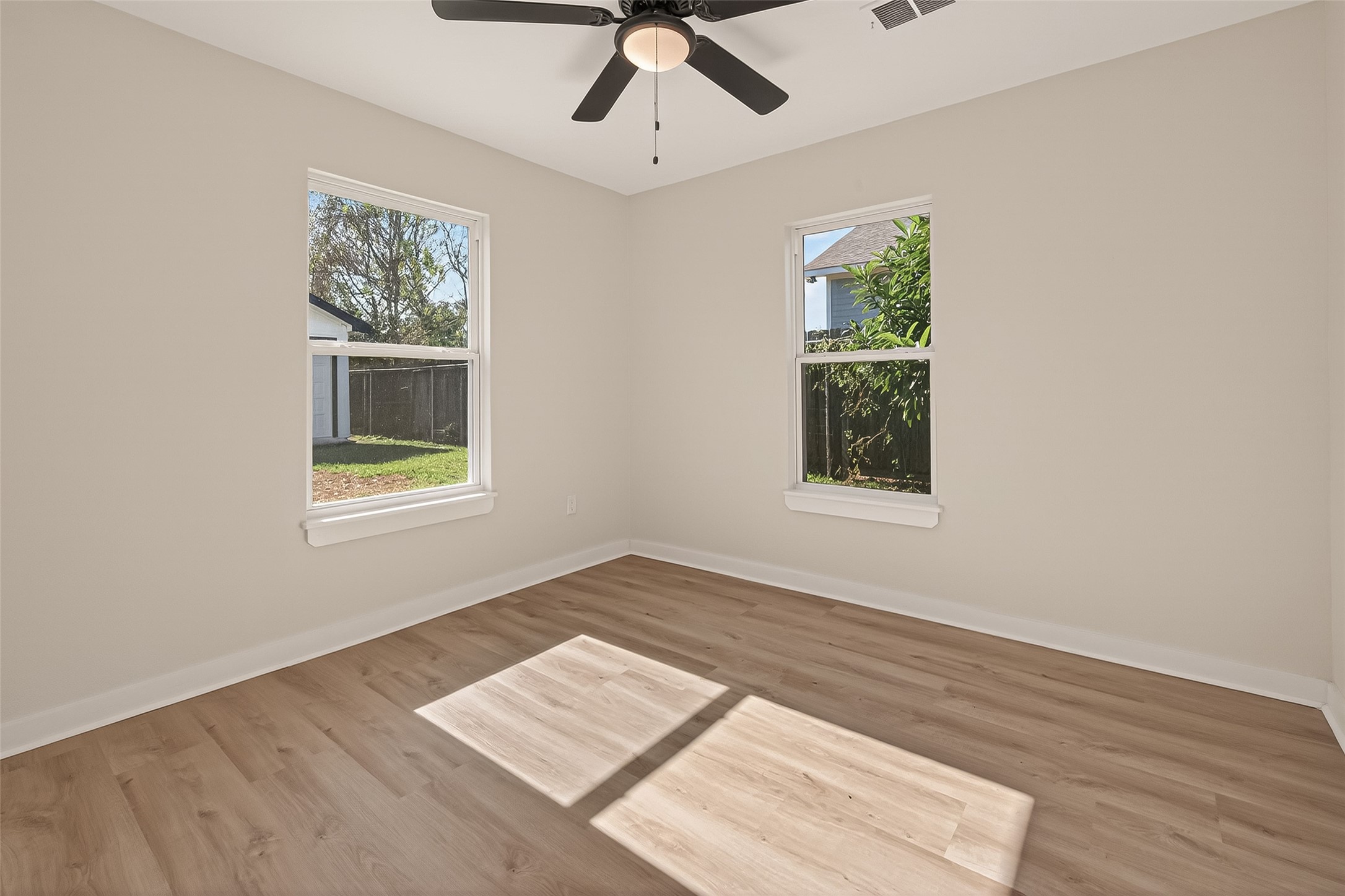 1822 Kowis Street Houston, TX 77093 - Photo 17 of 23